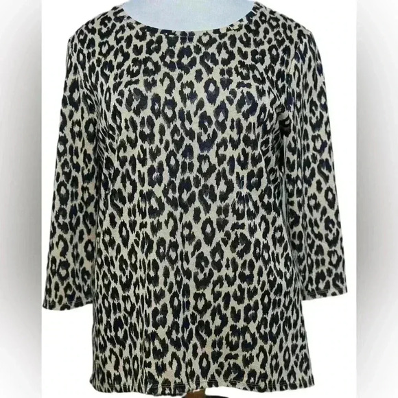 Chico’s Knit Lightweight Animal Print Womens Medium M 1 Pullover 3/4 Sleeves - Picture 1 of 6